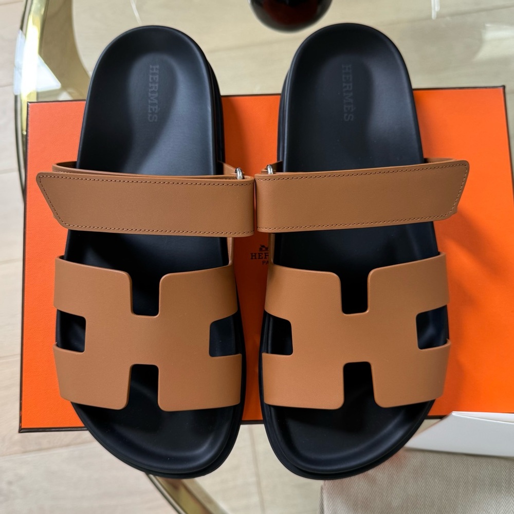 NWT Hermes Chypre Sandal Slides, Size 39